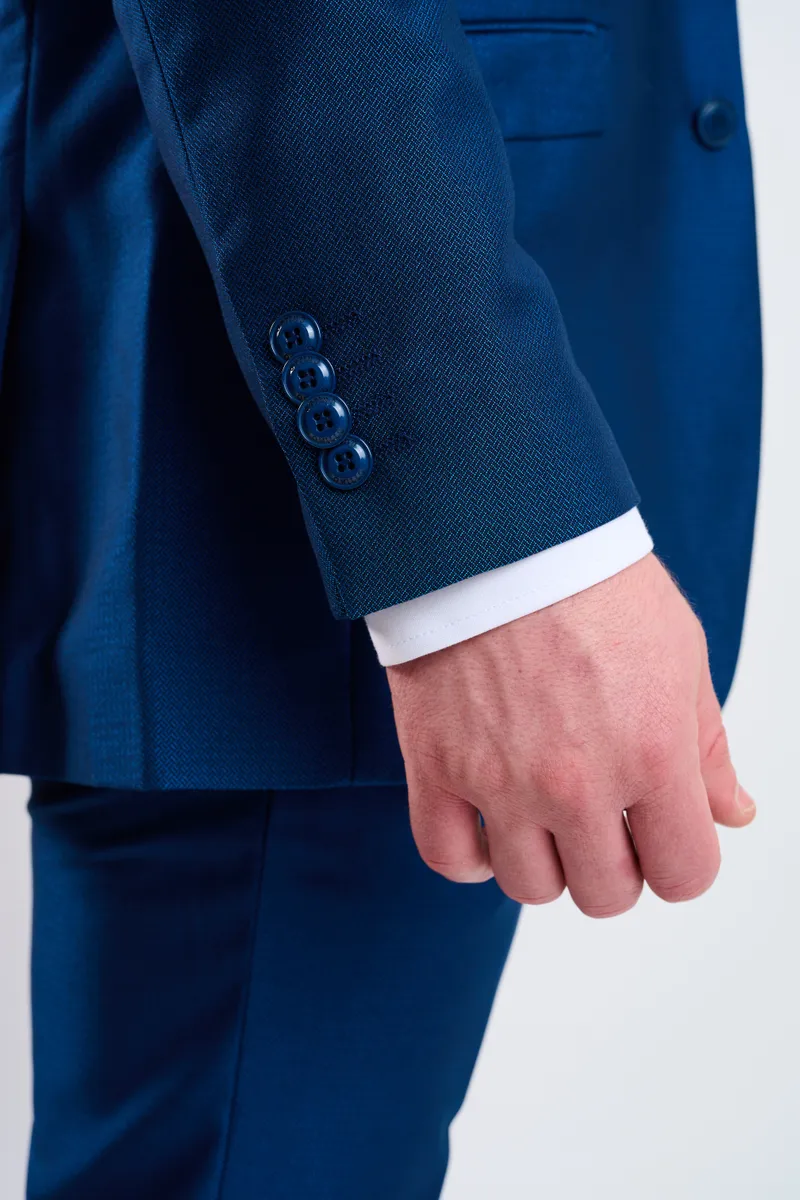 Traje azul petróleo