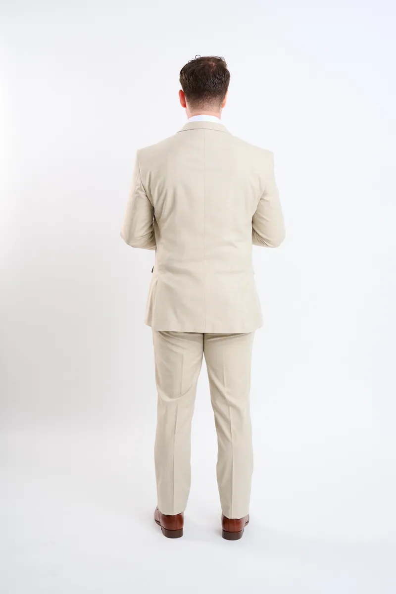 Traje beige